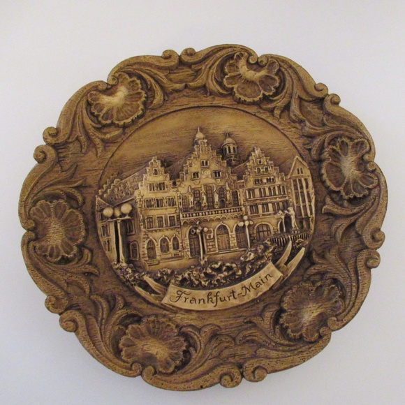 "Frankfurt-Main" dimensional hand carved plate - Picture 4 of 9